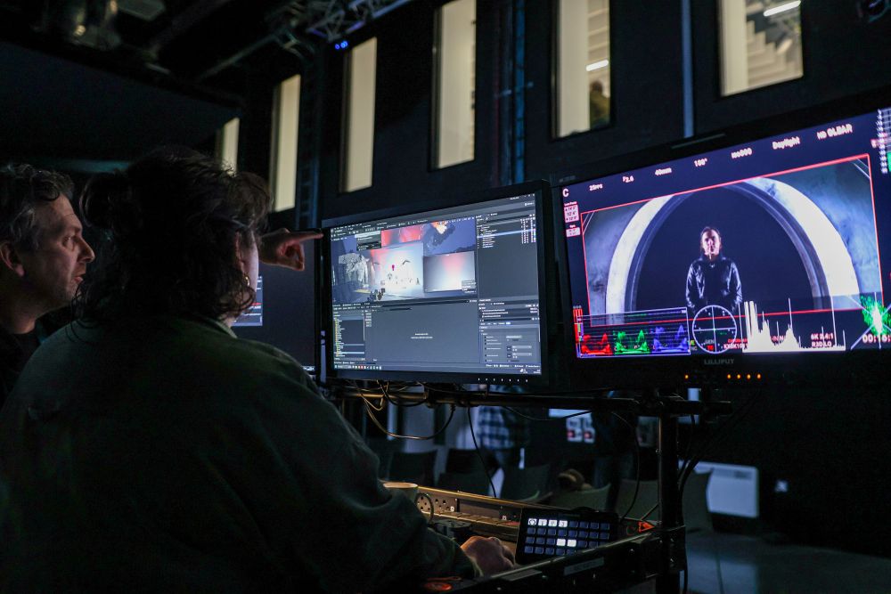 Colourspaces in D-cinema, ACES, VFX/CGI, and Streaming