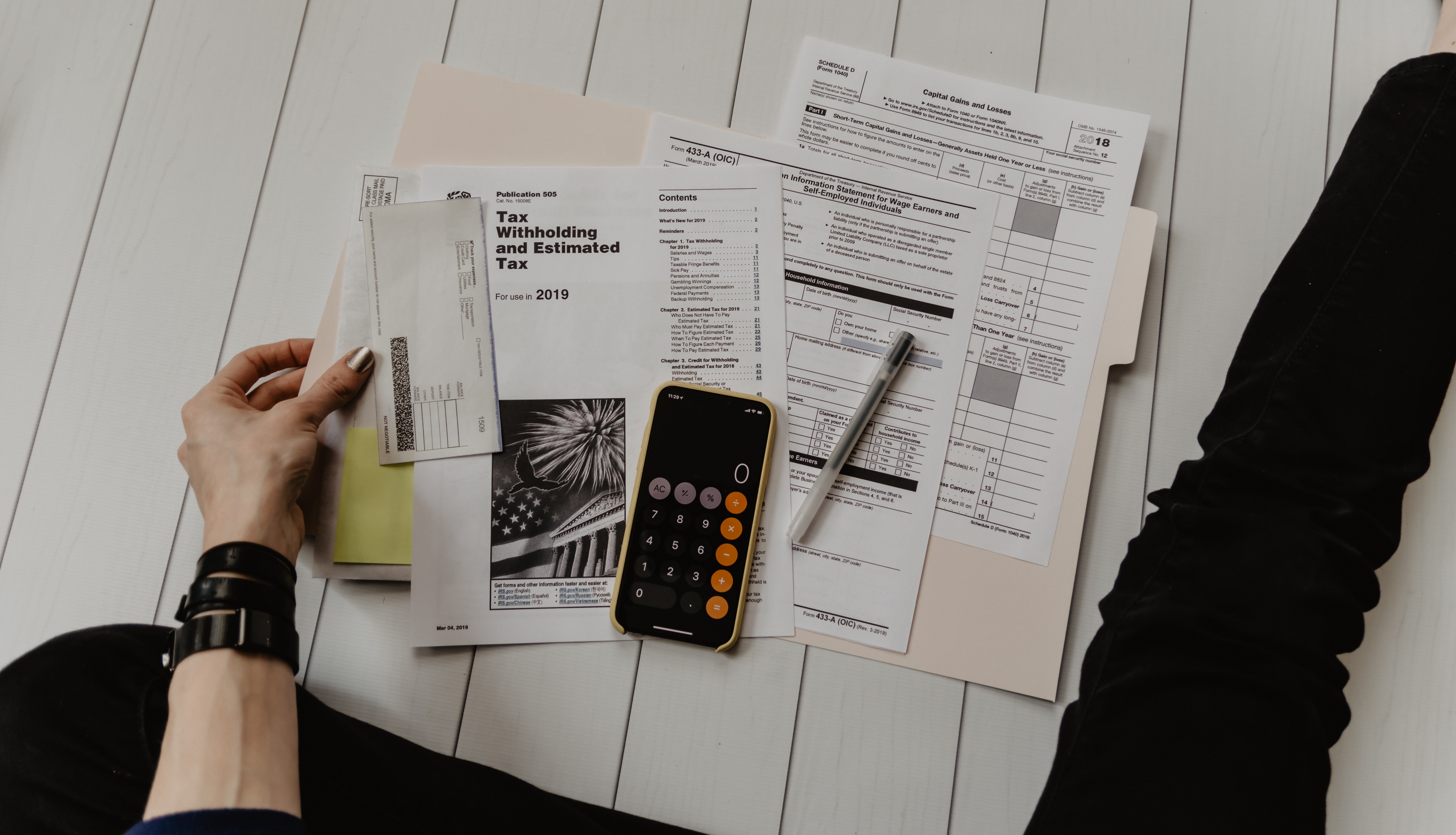 Crew Academy West | Managing your Tax as a Freelancer 