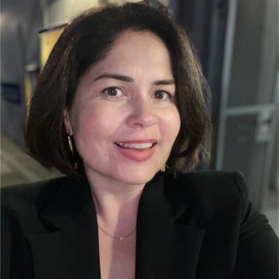 Portrait of Laura McNicholas